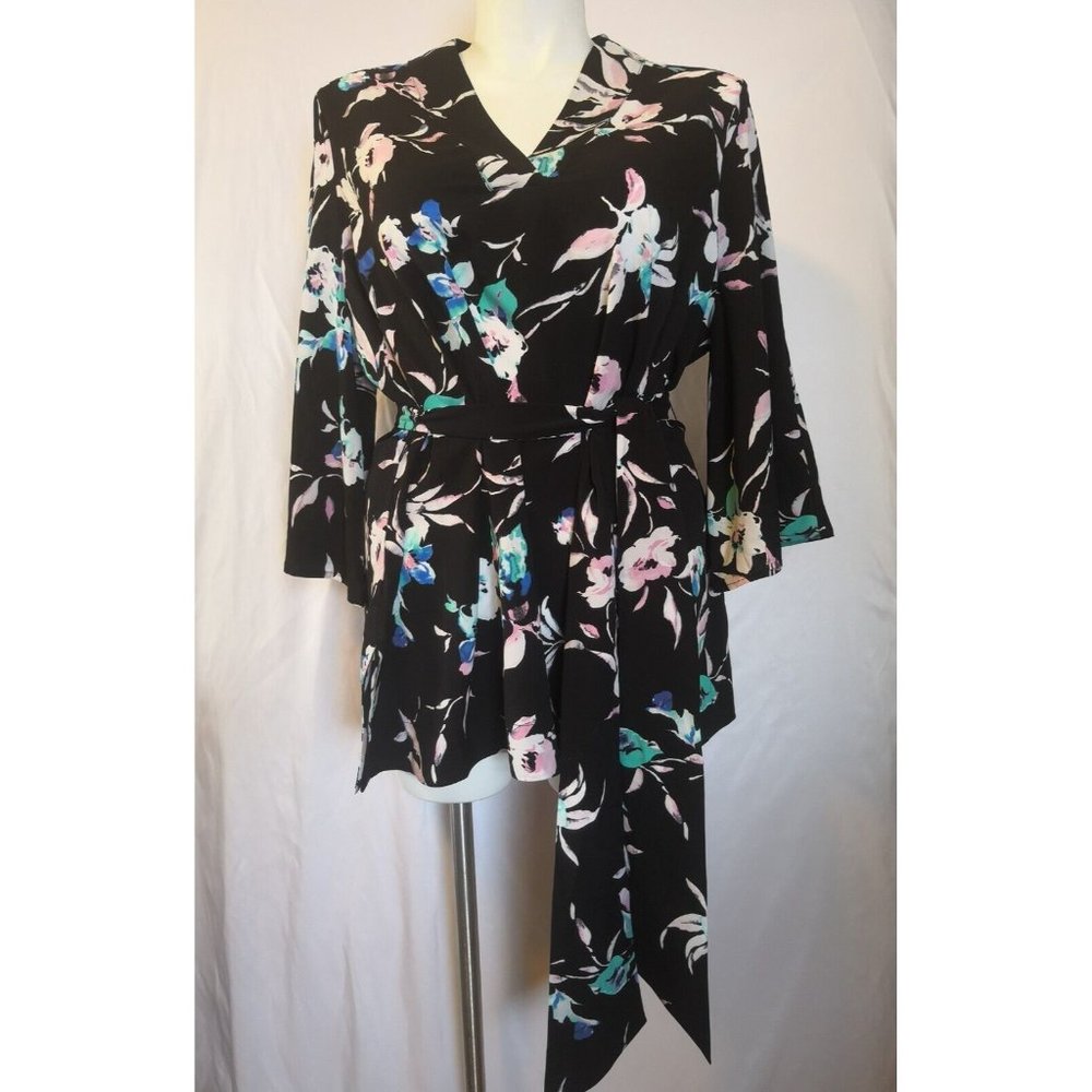 Lane Bryant 18/20 Black Blouse Pink Blue White Floral 3/4 Sleeves V Neck Tunic